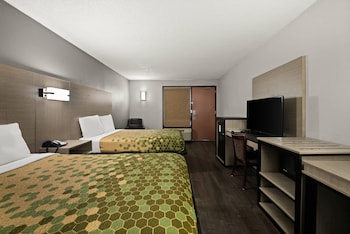 Standard Room, 2 Double Beds, Smoking