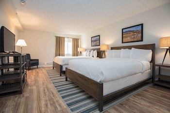 Condo, 2 Bedrooms, Kitchen, Mountain View