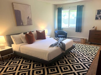 Condo, 1 Bedroom, Kitchen, Mountain View