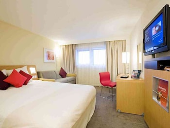 Superior Room, 1 Queen Bed with Sofa bed