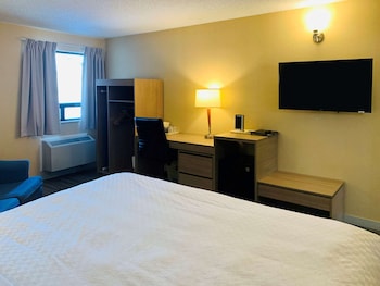 Standard Room, 1 Queen Bed with Sofabed, Second Floor
