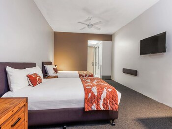 Classic Twin Room