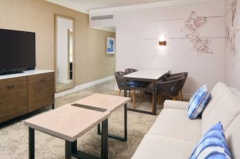 Ocean View Suite 1 Bedroom 2 Queen Beds