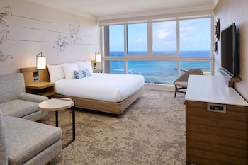 Ocean Front 1 Bedroom Suite 1 King Bed