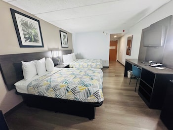 Standard Room, 2 Double Beds, Accessible, Non Smoking