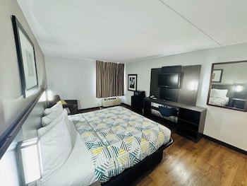 Standard Room, 1 King Bed, Non Smoking