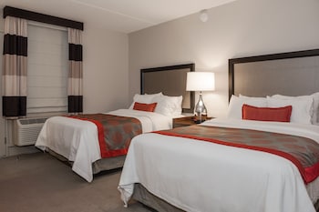 Room, 2 Double Beds, Non Smoking, Pool View