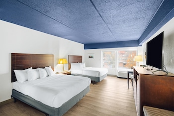 Room, 2 Queen Beds, Accessible, Non Smoking