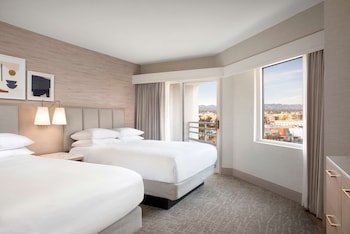 Suite, 1 Bedroom (2 Double Beds)