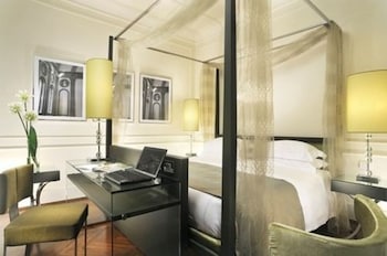 Superior Room, Executive Level