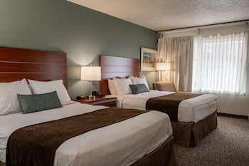 Standard Room, 2 Queen Beds, Refrigerator & Microwave (with Sofabed)