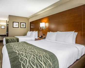 Standard Room, 2 Queen Beds, Non Smoking