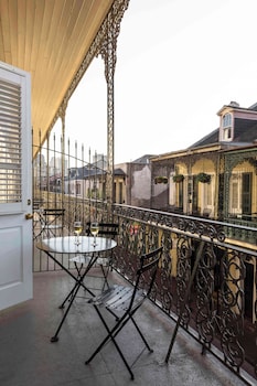 Suite, 1 King Bed with Sofa bed, City View (Bourbon Street Suite with Large Balco)