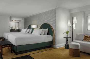 Deluxe Room, Multiple Beds (Grande Poolside Courtyard Two Queens)