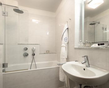 Classic Single Room