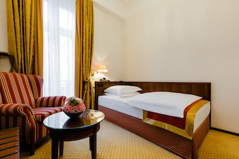 Classic Single Room