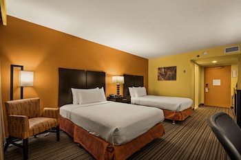 Standard Room, 2 Double Beds, Non Smoking, Refrigerator & Microwave