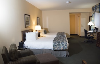 Suite, 2 Queen Beds Accessible