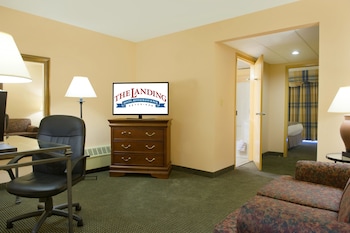 Suite, 1 Queen Bed
