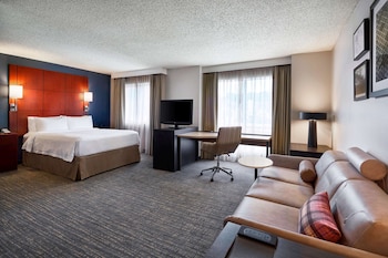 Suite, Multiple Beds, Accessible (Mobility Roll in Shower Two Bedrooms)