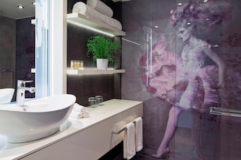 Junior Suite, 1 King Bed