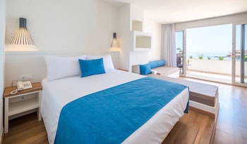Premium Triple Room, Sea View