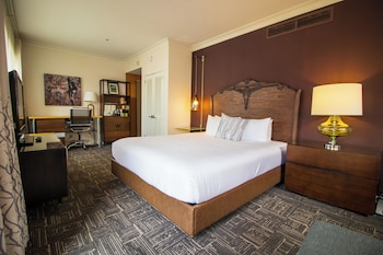 Premium Room, 1 King Bed