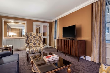 Superior Suite, 1 Bedroom (1 King Bed)