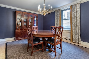 Superior Suite, 1 Bedroom (1 King Bed)
