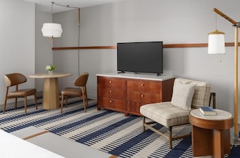 Deluxe Room, 2 Queen Beds
