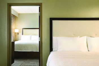 Family Room, 1 King Bed
