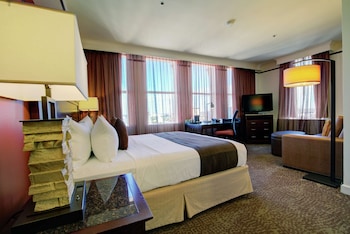 Deluxe Room, 1 King Bed with Sofa bed