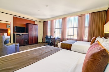 Room, 2 Double Beds (Alamo View)