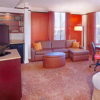 Room, 1 King Bed (Garden Tub, Alamo View)