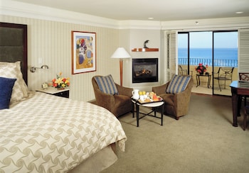 Deluxe Room, Balcony, Oceanfront (Fireplace)