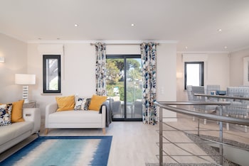 Deluxe Townhome, 3 Bedrooms