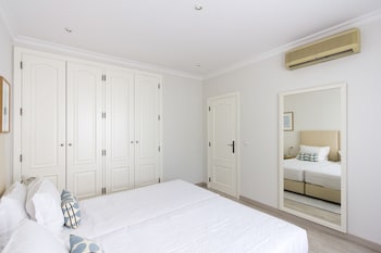 Superior Apartment, 3 Bedrooms, Private Pool