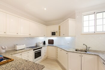 Superior Apartment, 3 Bedrooms, Private Pool