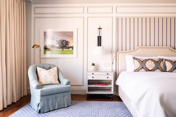 Room, 1 King Bed (Estate)