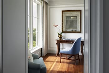 Deluxe Room, 1 King Bed (View)