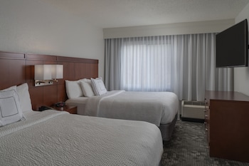 Room, 2 Queen Beds, Accessible (Hearing)