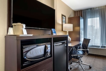 Room, 1 Queen Bed, Accessible, Non Smoking