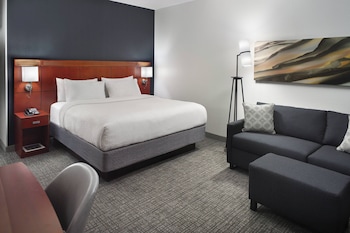 Room, 1 King Bed (Hearing Accessible)