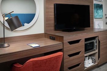 Room, 1 King Bed, Accessible, Non Smoking