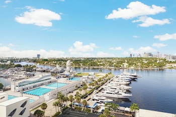 Room, 2 Queen Beds, Hearing Accessible, Harbor View