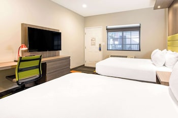 Standard Double Room, 2 Double Beds, Non Smoking