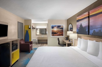 Premium Room, 1 King Bed