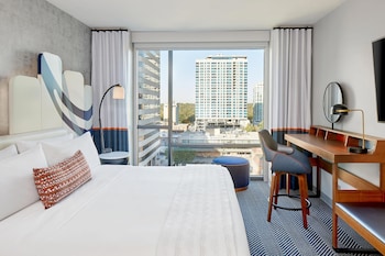 Room, 1 King Bed