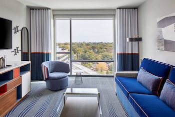 Suite, 1 King Bed with Sofa bed