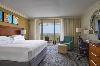 Room, 1 King Bed, Balcony, Tower (View)